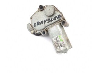 Моторчик заднего дворника 04717710, 53018412    Chrysler Grand Voyager III
