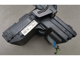 Блок предохранителей 30728542, 12243779 Volvo S60