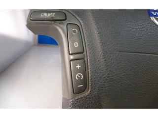 Подушка безопасности водителя 8684196, 8684196   Volvo V70