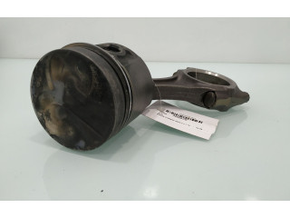 Píst    Nissan Terrano    TD27T 