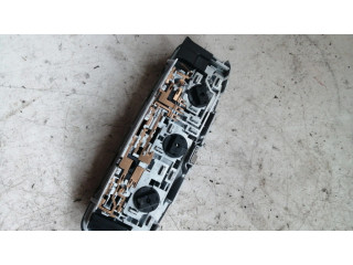 Фонарь освещения задних мест