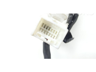 Подрулевой шлейф SRS 83113FG010, 27546AG010 Subaru Forester SH