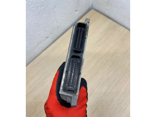 Блок управления коробкой передач 7700111874, S105280005 Renault Clio II