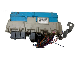 Блок предохранителей MR587655, G8C507M Mitsubishi Grandis