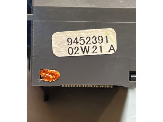 Ручка стеклоочистителей 9452391, 02W21A   Volvo V70