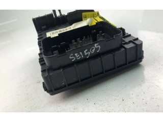 Блок предохранителей 1K0937125A Volkswagen Caddy