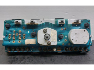 Панель приборов 39609270   Seat Ibiza I (021A)       