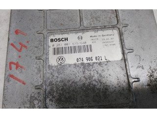Блок управления двигателя 074906021L   Volkswagen Transporter - Caravelle T4