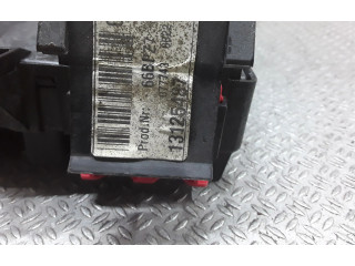   Pojistková skříňka 13125487   Opel Vectra C 2002