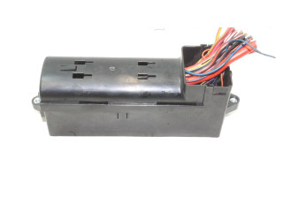 Pojistková skříňka Блок монтирования реле    Volkswagen Tiguan 2008