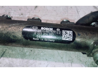 Топливная рампа 0445214057, 007979L2 Saab 9-3 Ver2