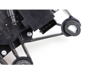 Моторчик заднего дворника 6Q6955711C, 0390201596    Volkswagen Polo IV 9N3