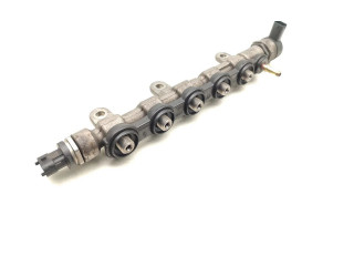 Vstřikovací lišta 8200942721, 0445214173 Nissan X-Trail T31 M9R760