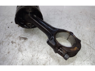  Поршень с шатуном 4D56   Mitsubishi L200  