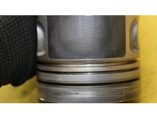 Píst    Seat Leon (1M)     