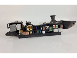 Блок предохранителей  5136YA1   Toyota Corolla Verso AR10    