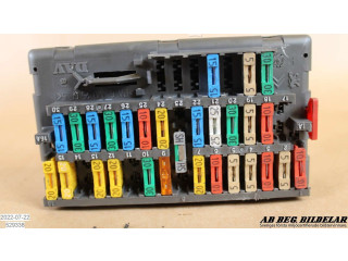 Блок предохранителей 95685912 Citroen Xsara