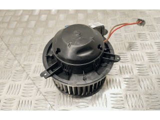 Вентилятор печки 13030815 Opel Meriva B