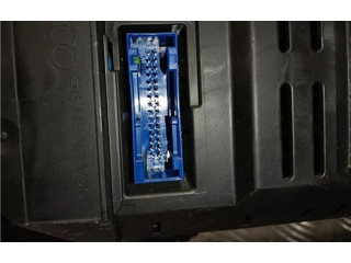 Панель приборов 4E0920900F, 4E0920900F   Audi A8 S8 D3 4E       