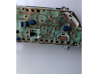 Панель приборов    Rover 25       