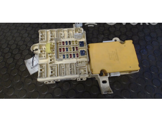 Блок предохранителей  8922153100   Lexus IS 200-300    