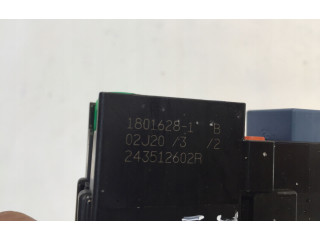 Pojistková skříňka 243512602R Nissan Juke II F16 2021