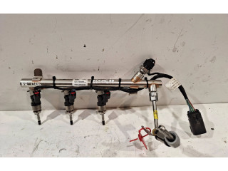 Vstřikovací lišta 55515688 Opel Astra K