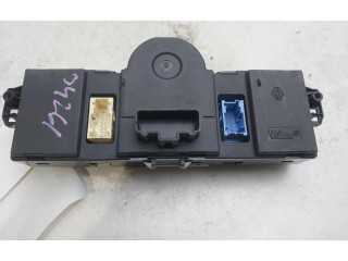 Блок управления климат-контролем 8200296683 Renault Clio I