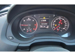 Панель приборов 8U0920940M Audi Q3 8U