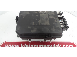 Блок предохранителей 39040858 Vauxhall Astra K