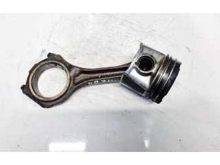  Поршень с шатуном    Skoda Superb B5 (3U)  