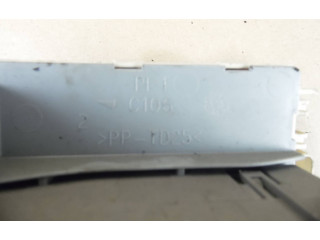 Блок предохранителей C105 Alfa Romeo GT