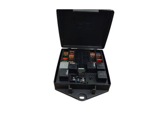 Блок предохранителей  DW9314A073CB   Jaguar XJ X351    