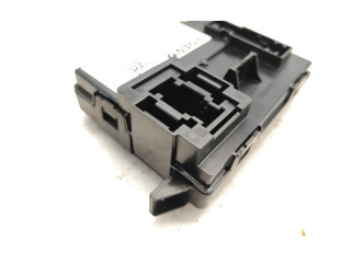 Блок управления климат-контролем 31663963 Volvo XC40