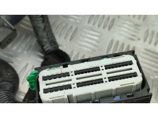 Pojistková skříňka P68445825AC Chrysler Pacifica 2019