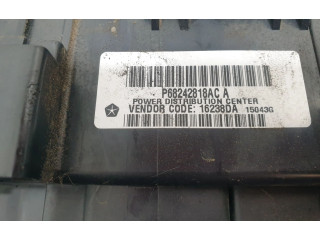 Блок предохранителей P68242818AC Jeep Grand Cherokee