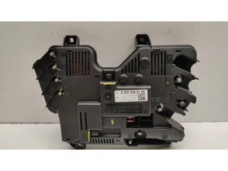 Pojistková skříňka A2225402750 Mercede-Benz S W222 2014