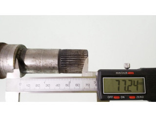 Передняя полуось