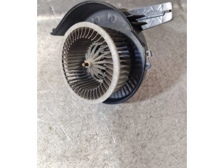 Вентилятор печки    6R1819015, Y1551   Skoda Rapid (NH)