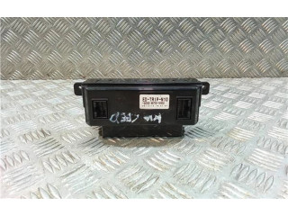 Дисплей    957101H100, 957101H100   KIA Pro Cee'd I