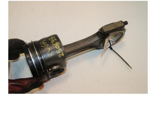 Píst    Ford Kuga II    XRMA 