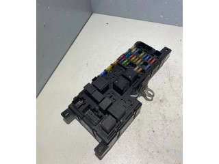 Блок предохранителей  9494207, 518322003   Volvo V70    