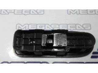 Включатель электрических окон