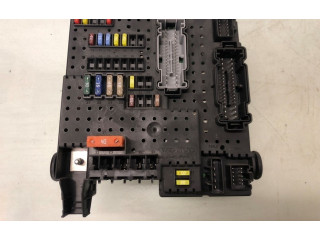 Блок предохранителей 30728512, 30728512 Volvo V70