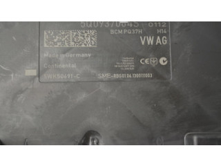 Блок комфорта 5Q0937084S Audi A3 S3 8V