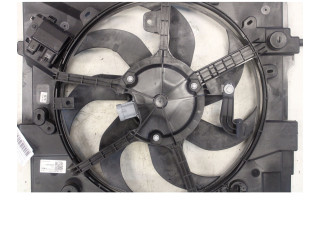 Вентилятор радиатора 214813977R--A Dacia Sandero