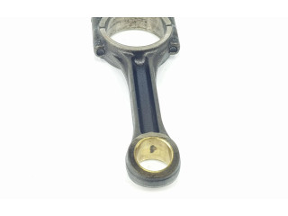 Шатун CRLB 04L105401A, 04L105401A    Skoda Superb B8 (3V)  