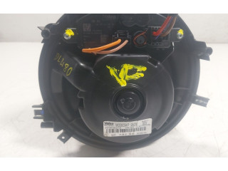 Вентилятор печки    5WB819021A, 3Q1819021E   Cupra Leon