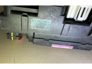 Блок предохранителей MR360372 Mitsubishi Galant