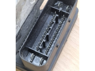 Блок АБС 2K0907379B, 00009496D1 Volkswagen Caddy 2004 - 2010 года